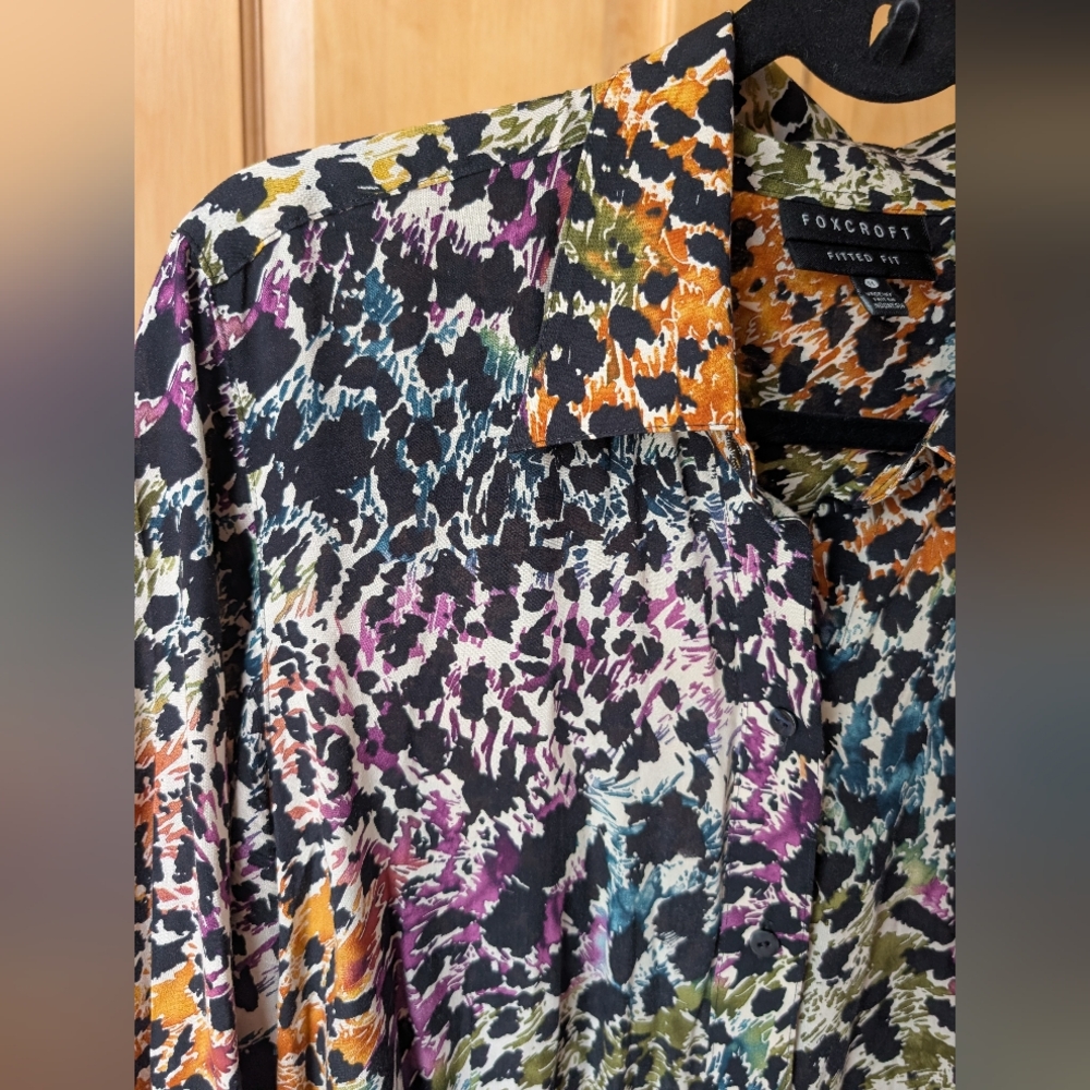 Foxcroft Colorful Abstract Button Down Shirt - Picture 3 of 11